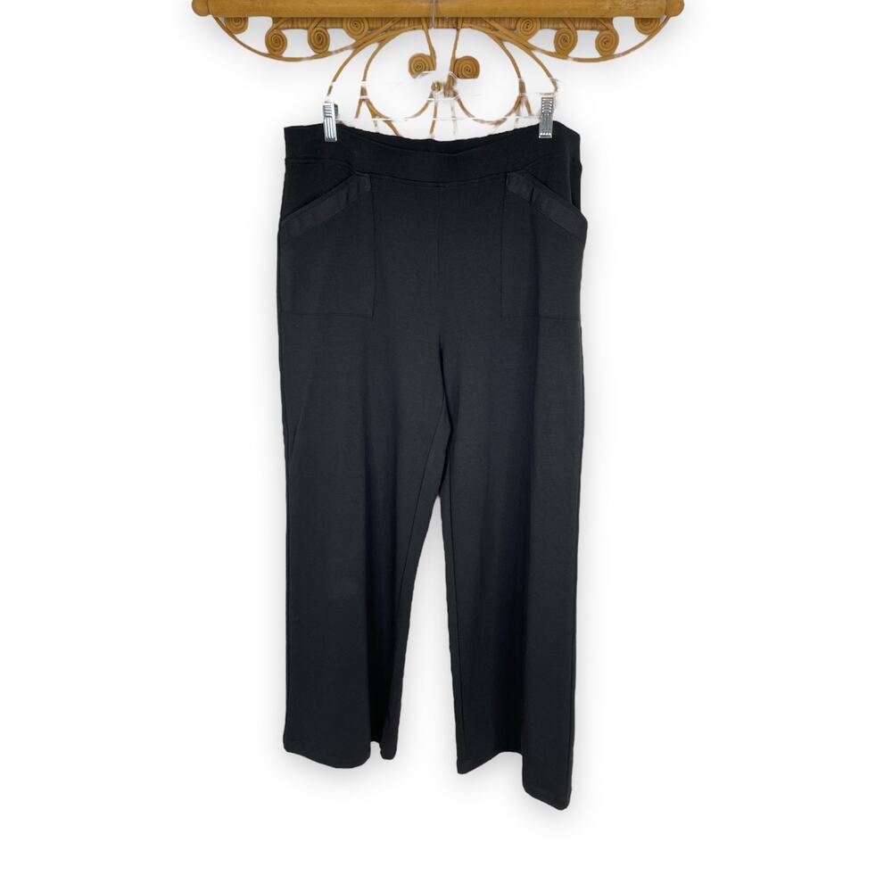Talbots black crop lounge pants M